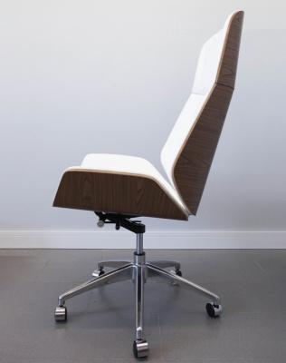 Кресло из натуральной кожи, каркас дерево арт. FX-BC06 - купить в Димитровграде. Цена 34 820.52 руб.