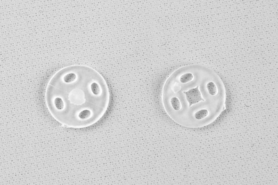 Кнопки пришивные пластиковые 10 мм, блистер 24шт, цв.-прозрачные - купить в Димитровграде. Цена: 48.41 руб.